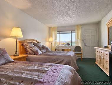 Hotel Super 8 By Wyndham Alturas Habitación foto